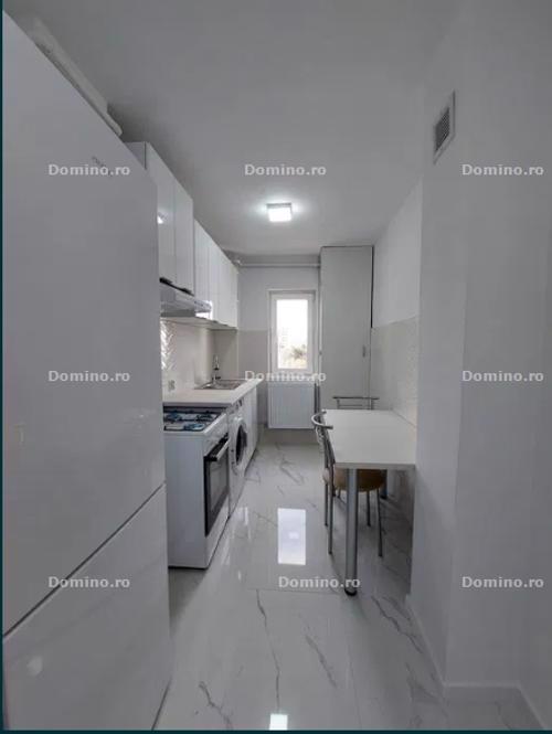 Vanzare Apartament 3 Camere Decomandate, Finisat Nou, Intermediar